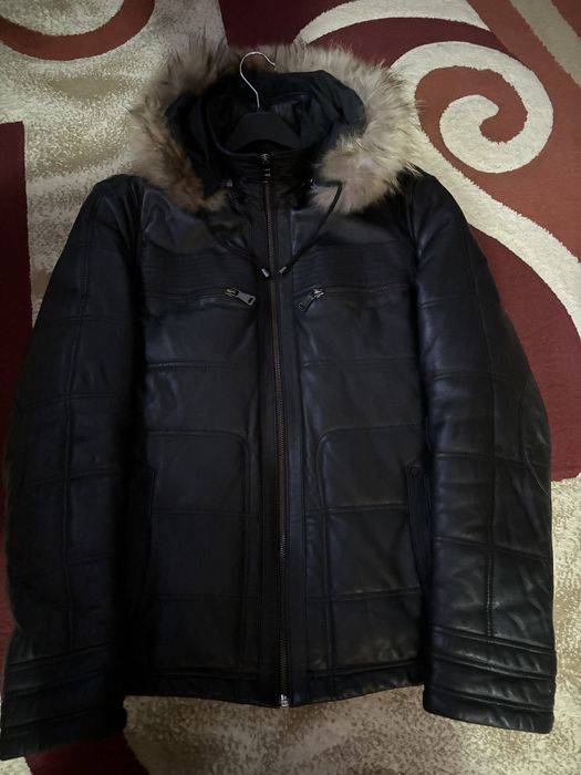 Geaca de piele cu gluga, Marimea M-L