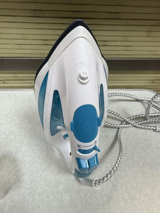 Ютия Russell Hobbs SteamGlide