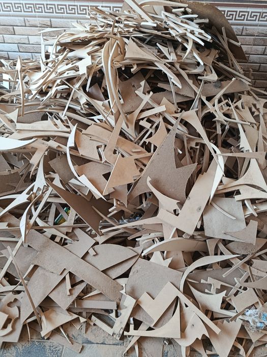 Oʻtin sotiladi faner