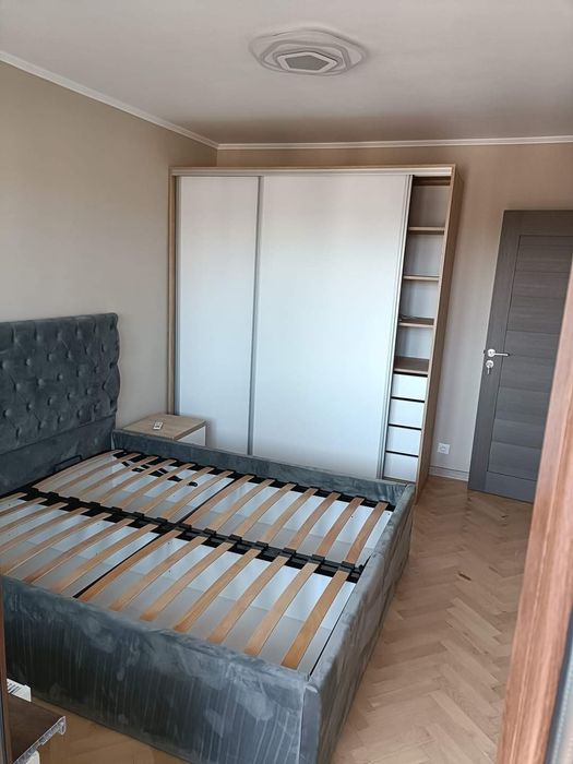 Vând, schimb apartament cu 3 camere