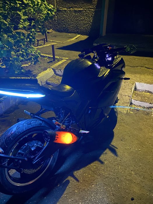 Продам Ducati panigale электробайк