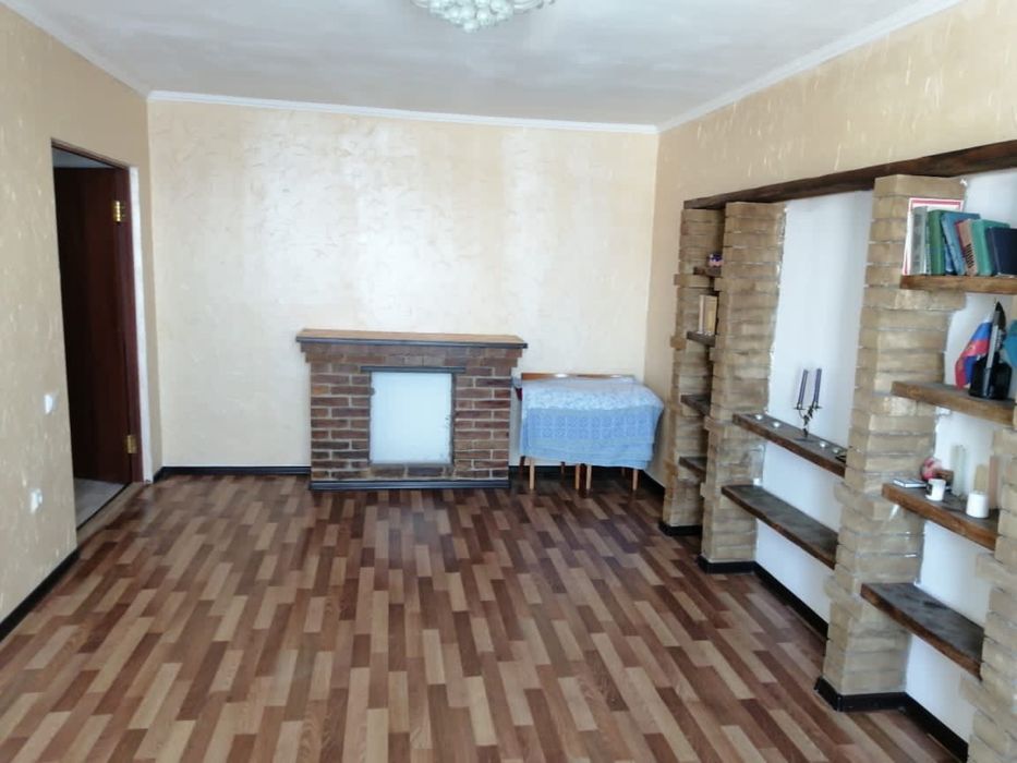 Сдам комнату на 12 мкр