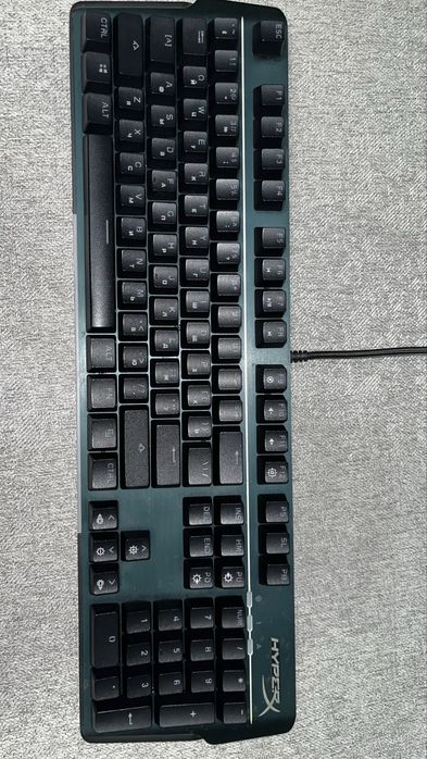 Продам клавиатуру HyperX Alloy MKW100