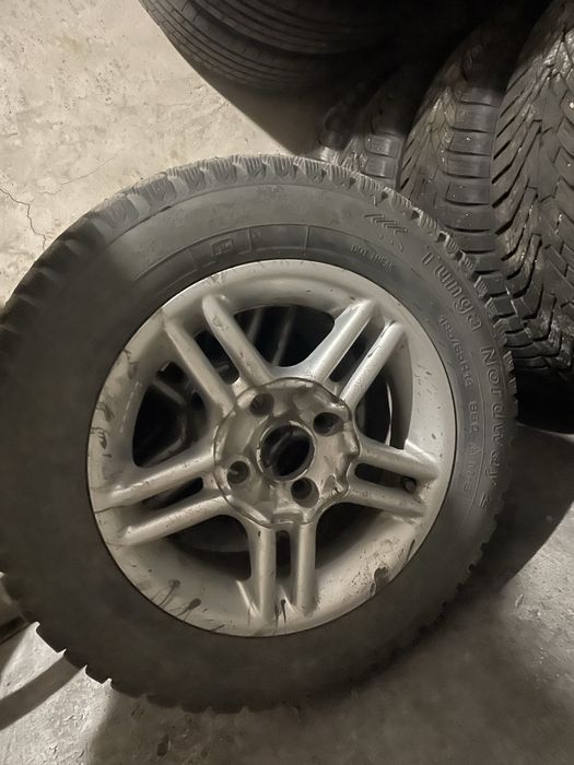 Продам диски с резиной