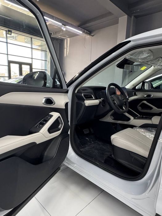 Byd yuan ap 2 position 2