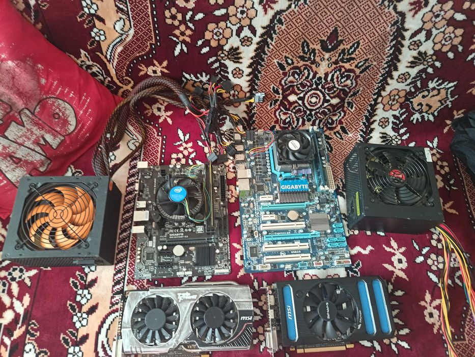 Vând 2 kituri perfect funcționale