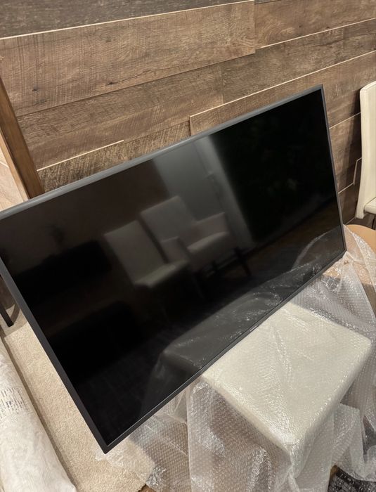 Телевизори Samsung HG49EE690DB - 49 инча