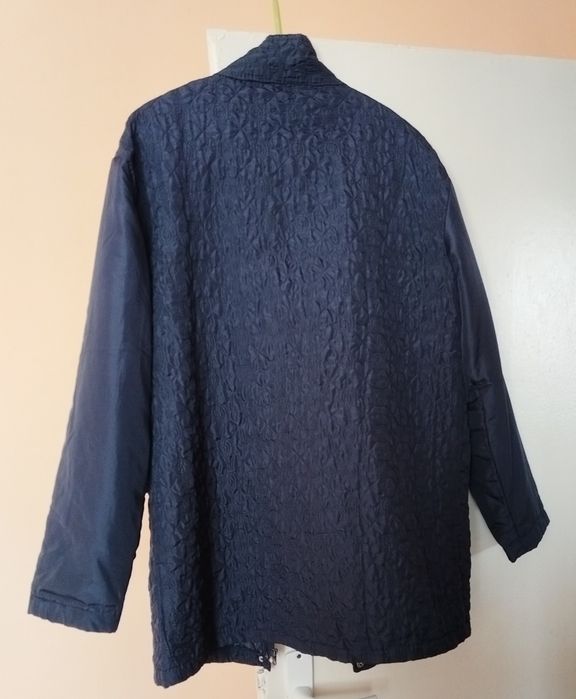 Яке, дамско преходно