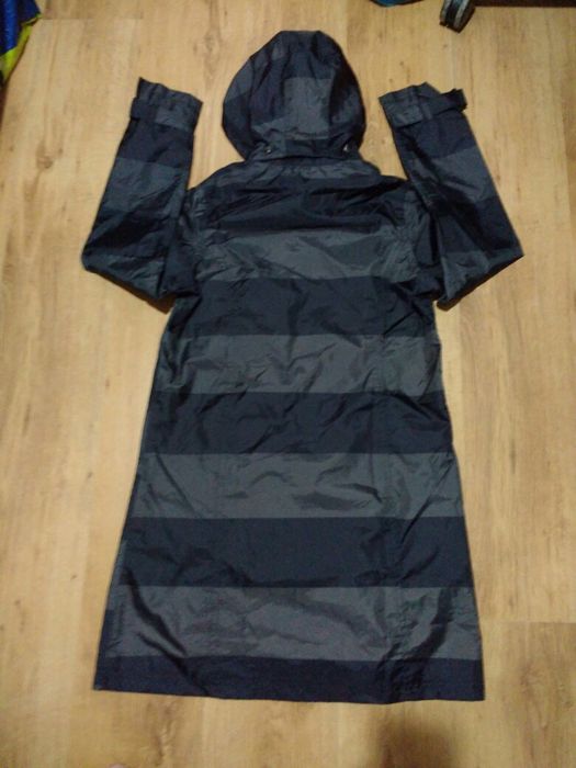 Jachetă impermeabila de damă mărimea 38