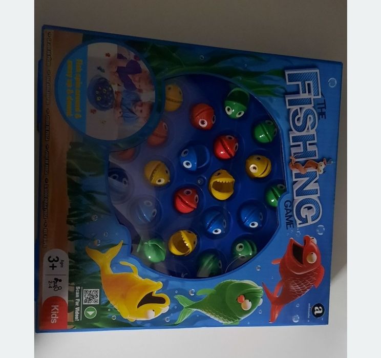 Детска игра ловене на рибки