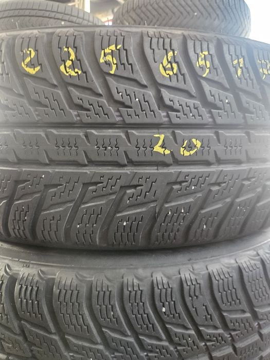 Гуми 225/65/17 дот20