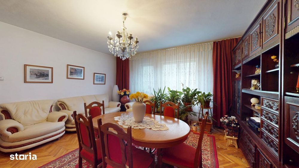 Vila spațioasă 13 camere, 350 mp utili, Dămăroaia,sector 1