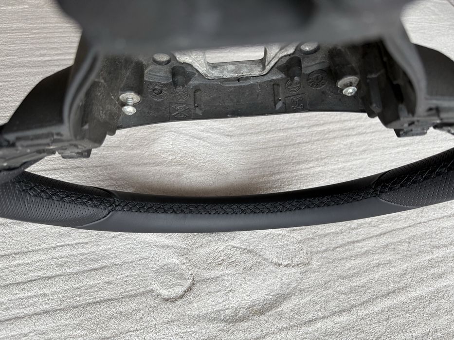 Volan VW Golf 6, Passat B6, B7, CC comenzi + padele