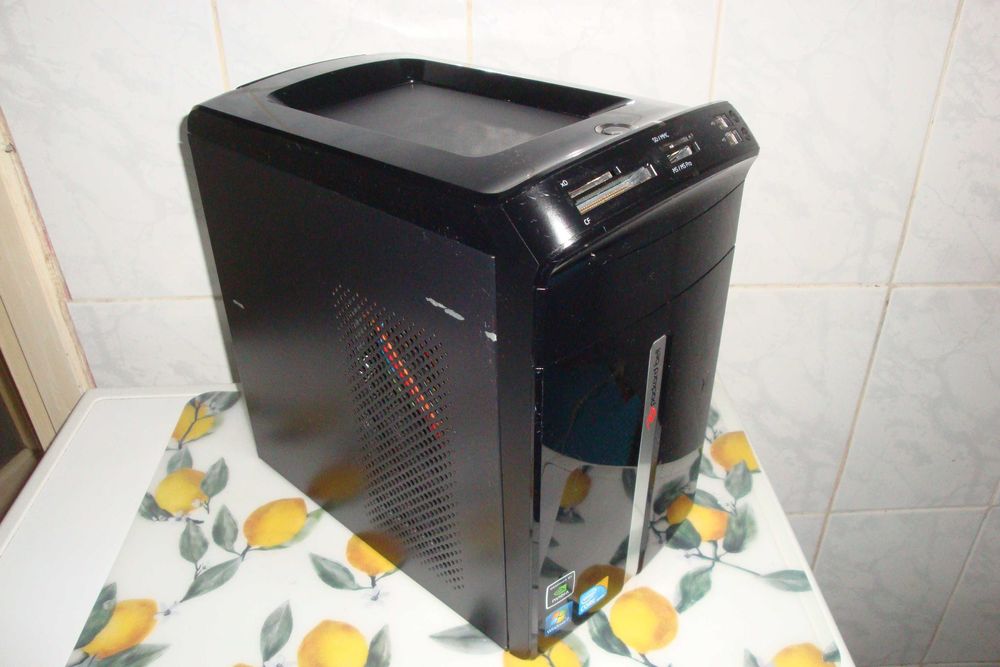 carcasa Packard Bell mini itx cu sursa Hipro card reader