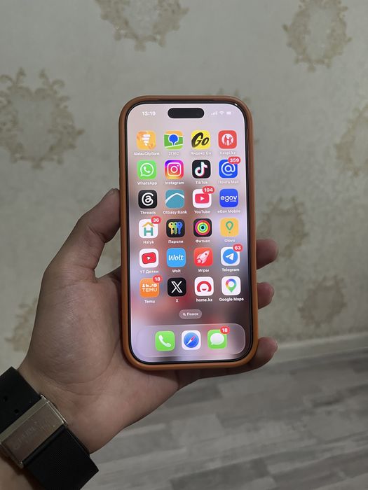 Продам iPhone 17 Pro 256 GB