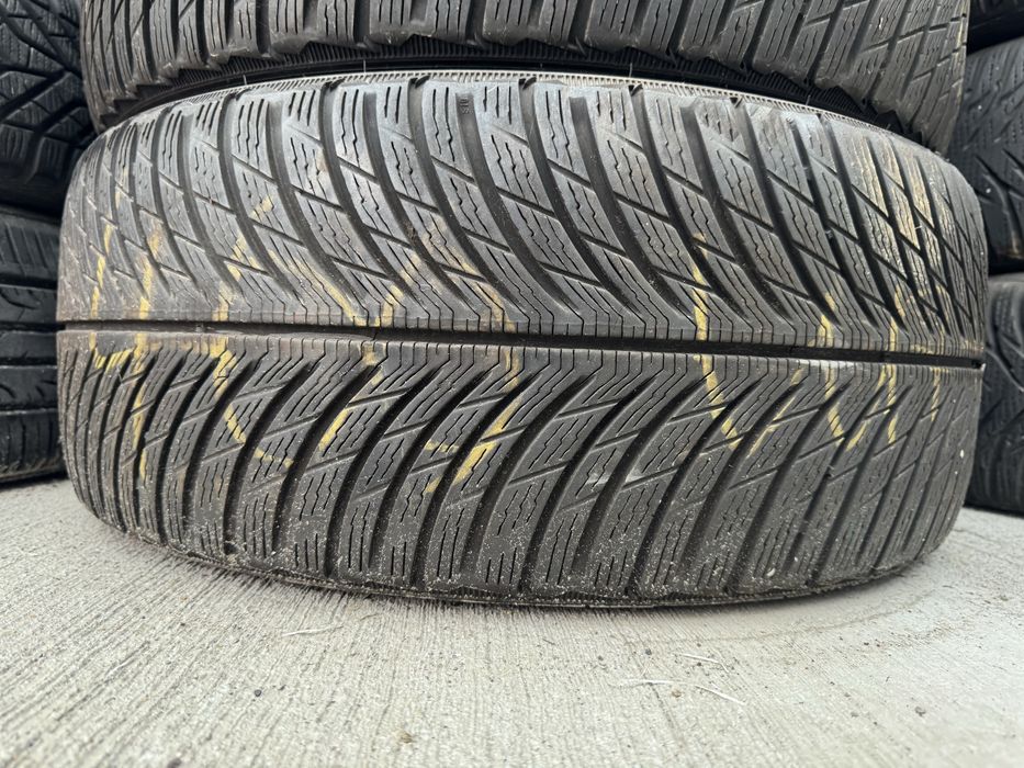 Anvelope 255/40/19 Michelin