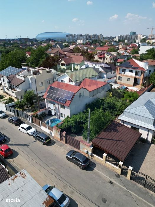 Casă spațioasă cu potențial medical și investițional, 1Mai,242mp utili