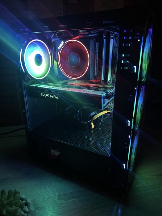 PC Gaming Ryzen 7 2700 • 8C/16T • RX 480 8GB • Full RGB