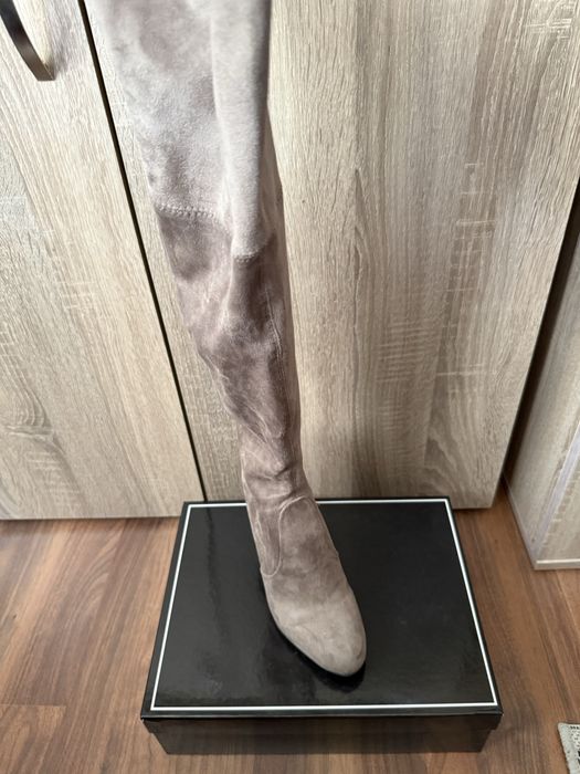 високи велурени ботуши