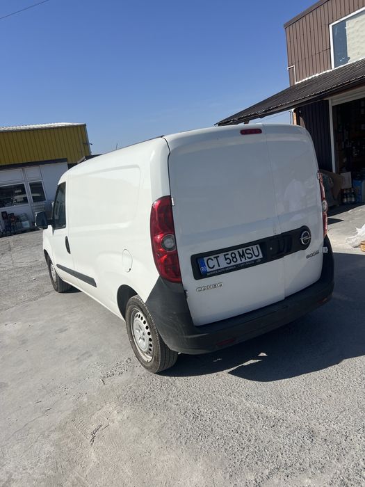 De vanzare Opel combo 2018