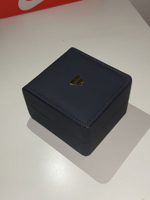 Елегантен мъжки часовник швейцарски механизъм