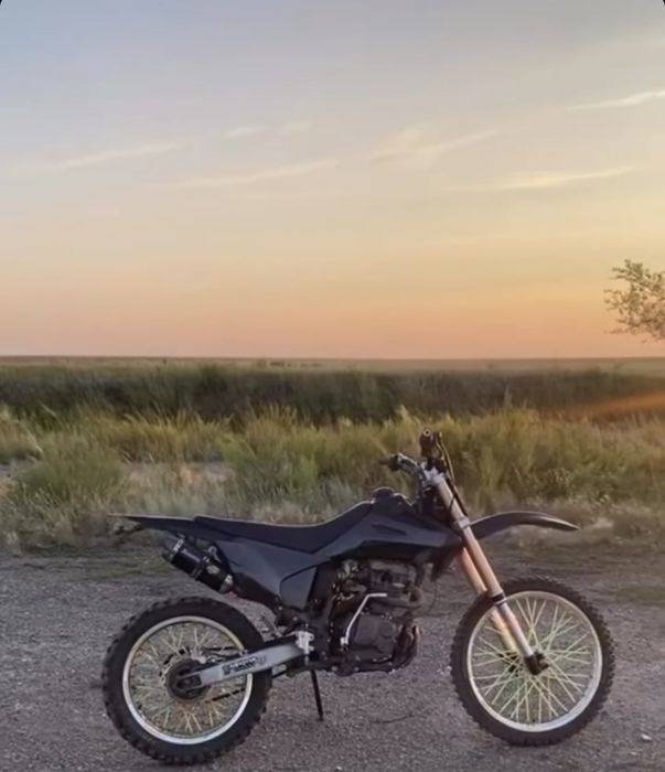 Продам эндуро 250