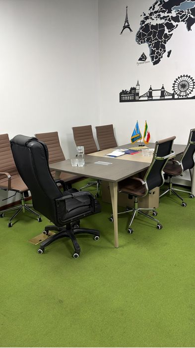 Продам Офисная мебель