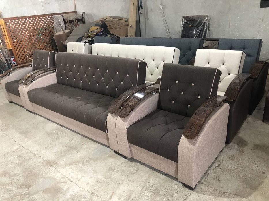 Yumshoq mebellar sotiladi