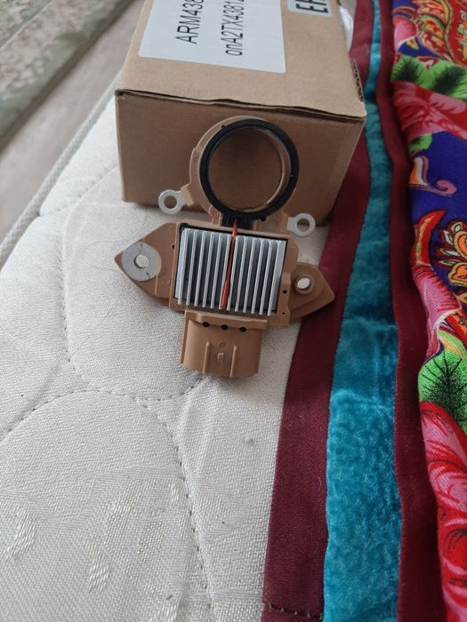 Реле генератора.