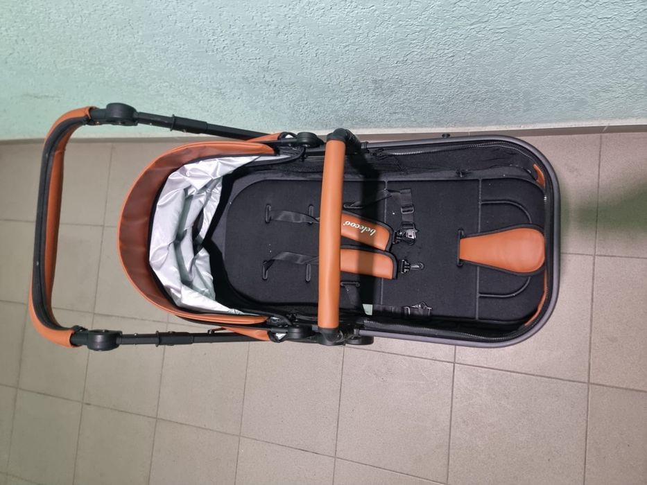 Продается детская коляска