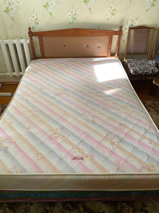 Продам кровать нестандартного размера