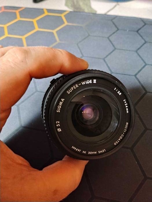 Объектив для Nikon 24 mm Sigma