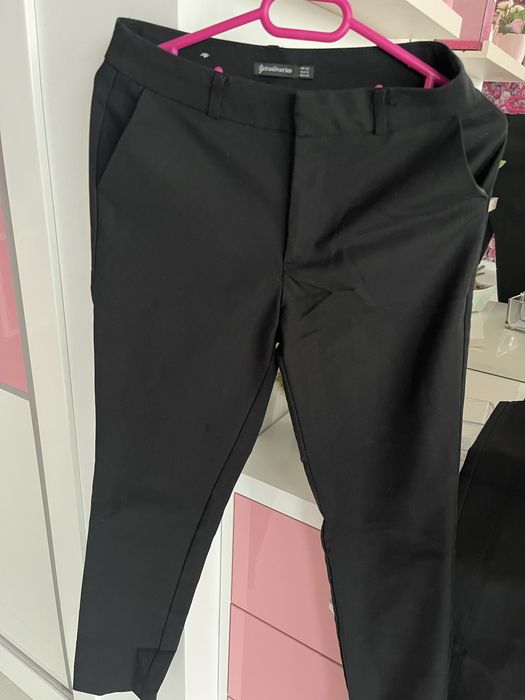 Черни панталони в отлично състояние