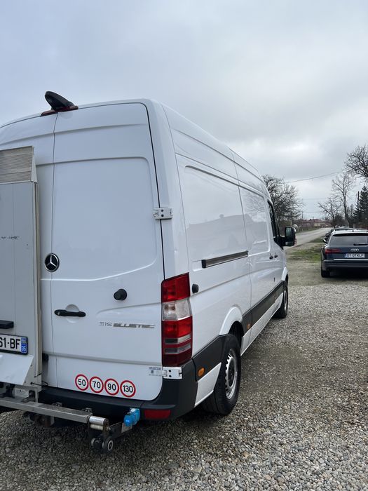 Mercedes sprinter 319 full