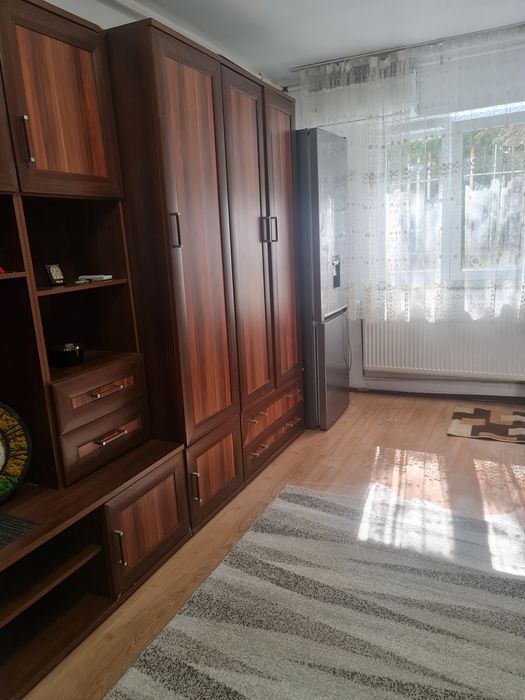 Închiriere garsoniera
