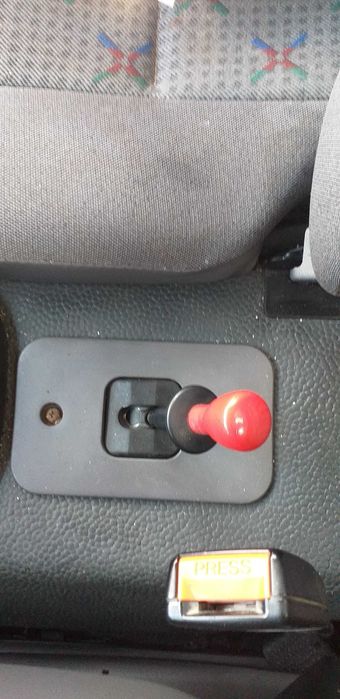 Nissan Atleon Basculabil