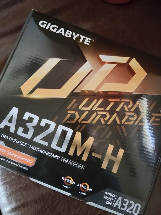 Placa de baza am 4 cu ryzen 1600