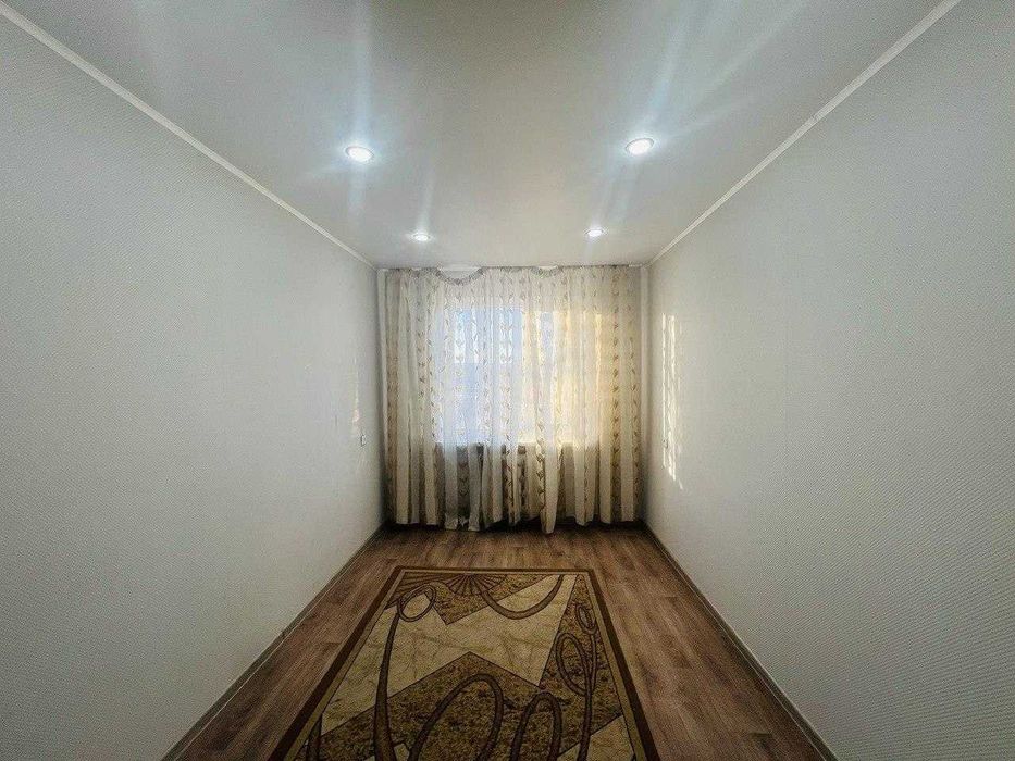 **Продам 2х квартиру в 3мкр р-н 9 Лицея, раздельная планировка