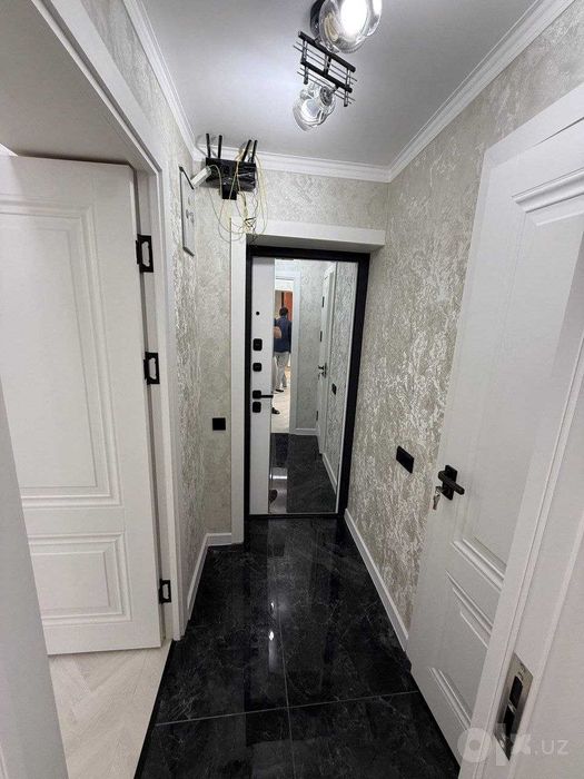 Продаётся квартира. Юнусабад. N21