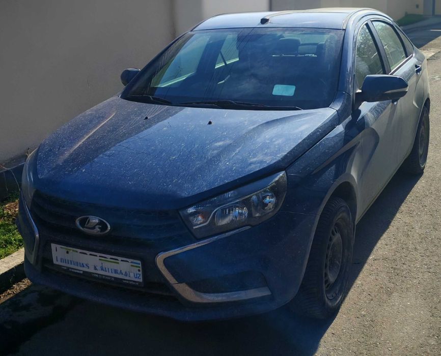 Продаётся Lada Vesta 1.6