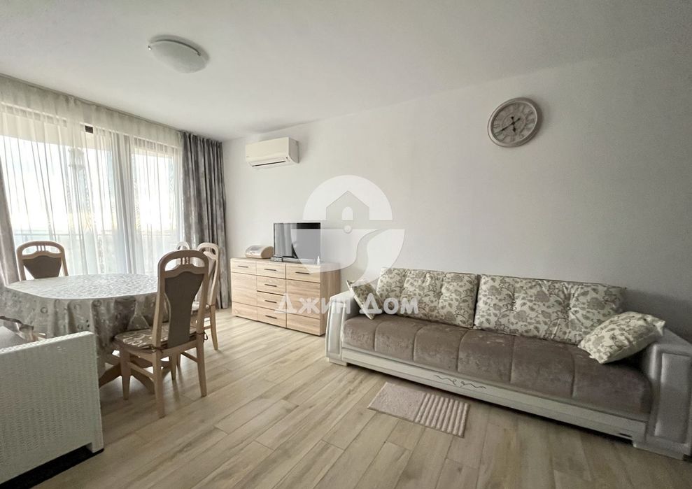 Продава се Двустаен апартамент в Свети Влас - 67 кв.м за 1687 €/кв.м - Снимка #1