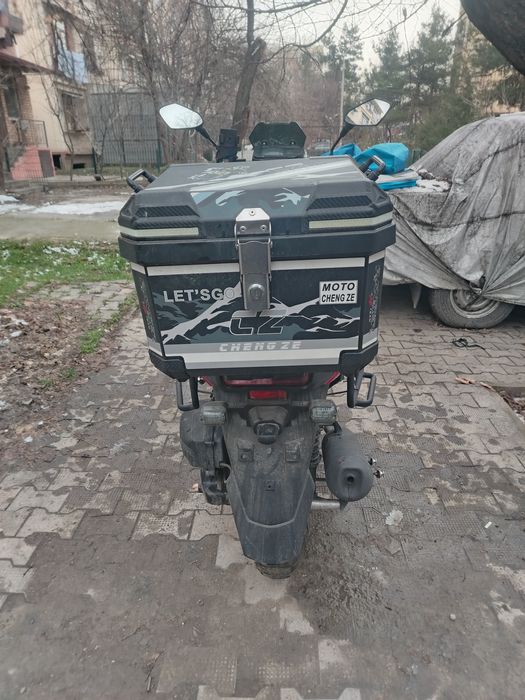 Skuter Moped Tank