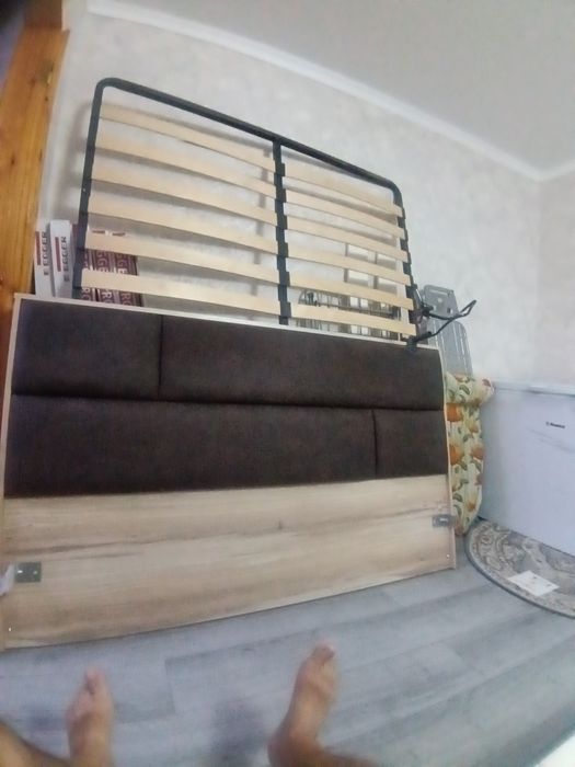 Спалный кровать в хорошем состоянии
