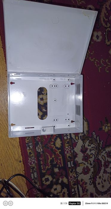 Щит распределительный навесной