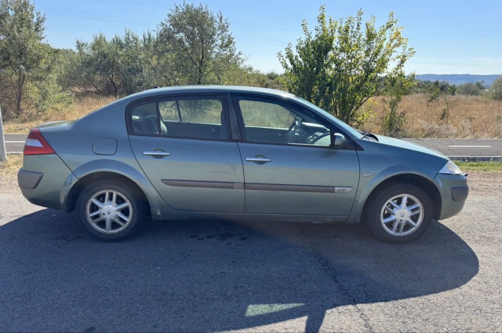 RENAULT Megane 2005 — imagine 2