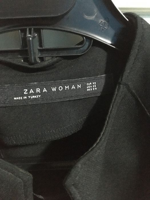 Rochie neagra Zara