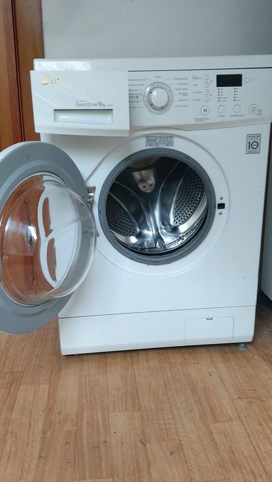 Продам стиральную машинку
