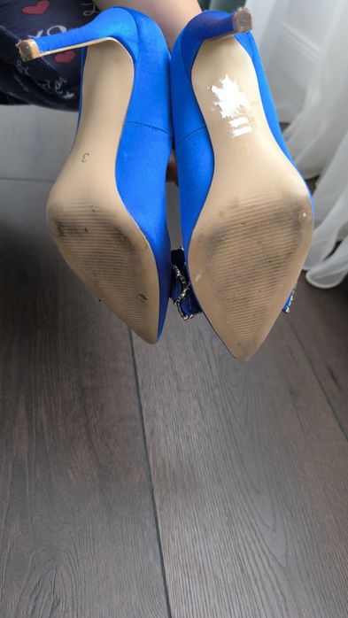 Pantofi River Island, marimea 36, purtați o data, albaștri satinati