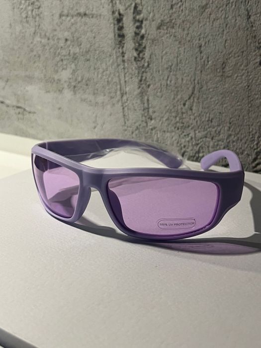 Очки стильные солнцезащитные!!!