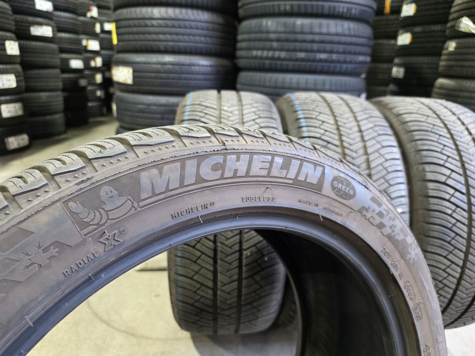 255/45/19 MICHELIN 4бр